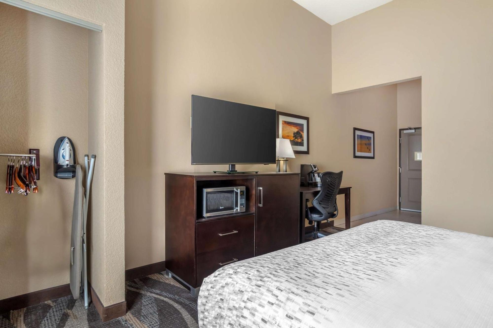 Best Western Plus Lake Jackson Inn & Suites Exterior foto