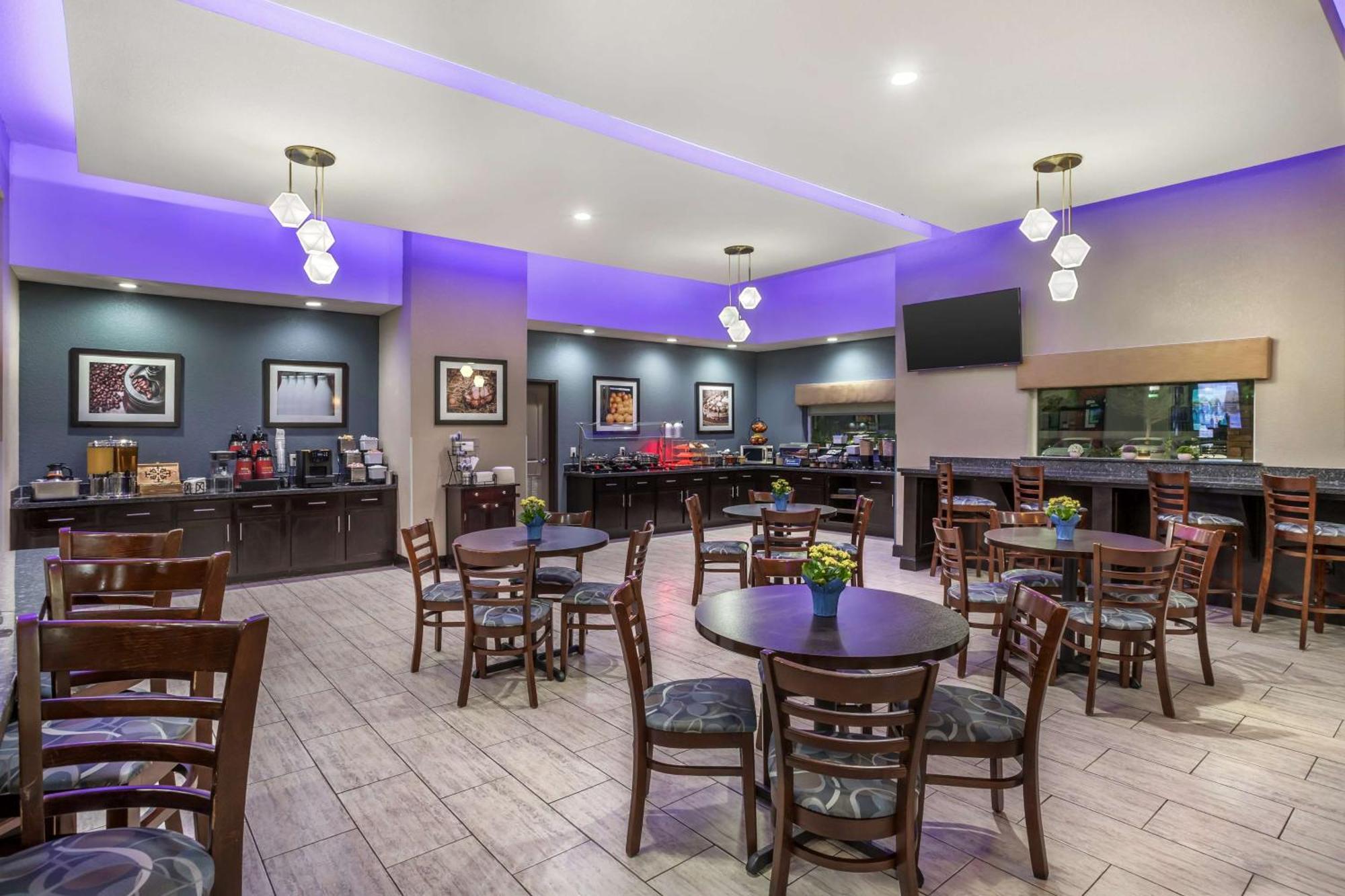 Best Western Plus Lake Jackson Inn & Suites Exterior foto